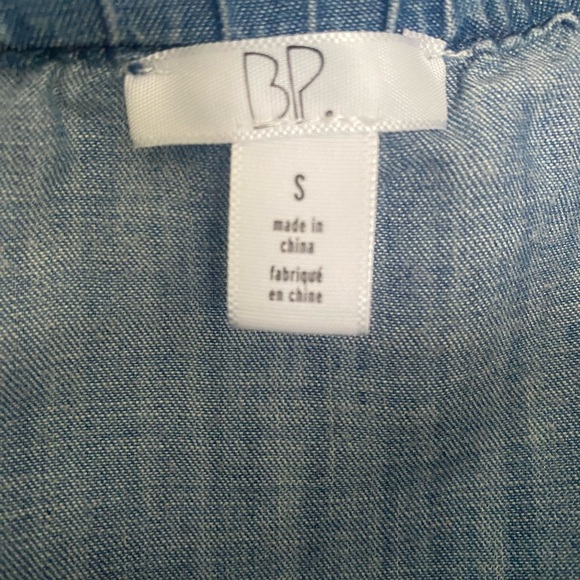 Off the Shoulder Top with Fringe on Base and Sleeves - Picture 3 of 3